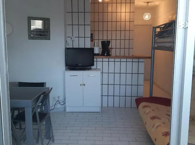 Le Reve Port La Madrague Cap D Appartamento *